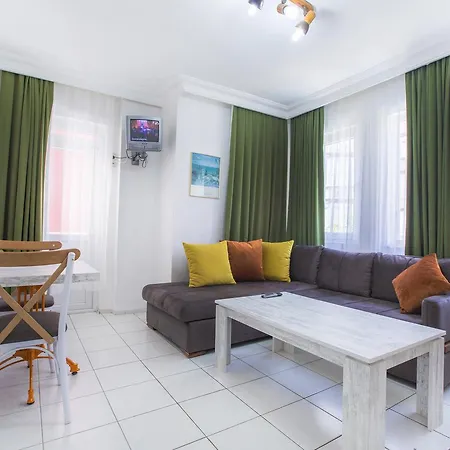 Ξενοδοχείο με διαμερίσματα Bayram Αλάνια