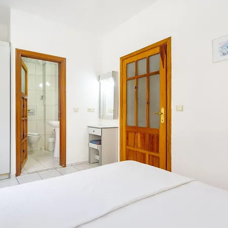 アパートホテル Bayram 4*