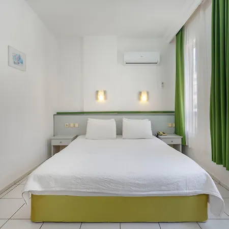 アパートホテル Bayram 4*