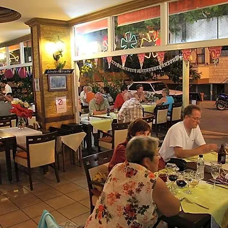 拜拉姆公寓酒店 公寓式酒店 阿拉尼亚