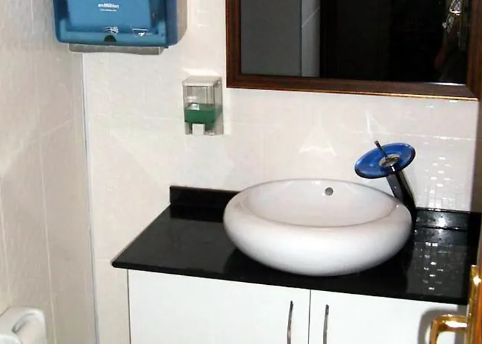 アパートホテル Bayram 4*